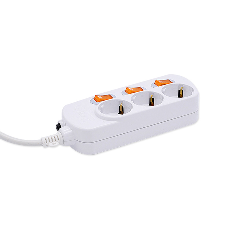 3 outlets EU standard socket with independent switch and overload protection button